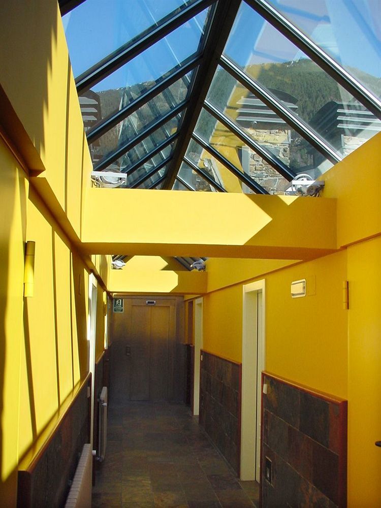 Apartaments Shusski Encamp Exterior photo